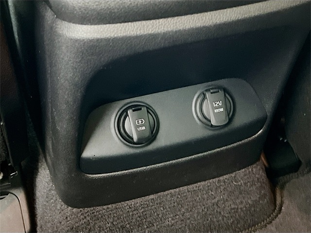 Vehicle image 29 of 36