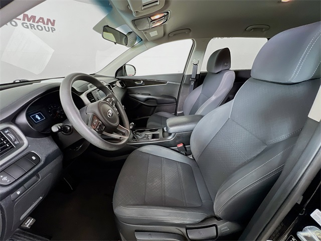 Vehicle image 20 of 36