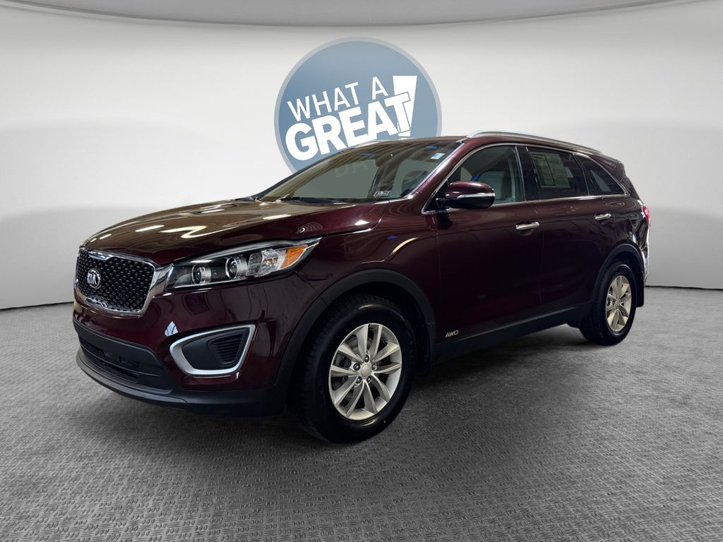 2017 Kia Sorento LX Image 1 of 32