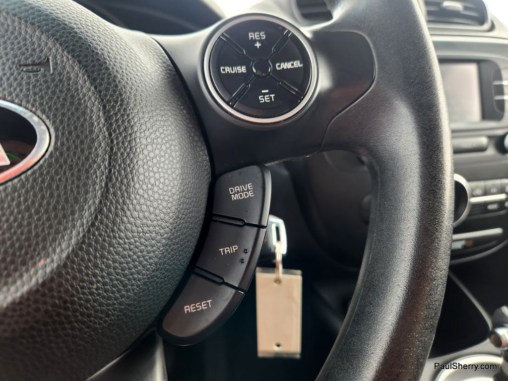 Vehicle image 36 of 42