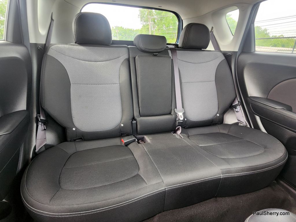 Vehicle image 14 of 42