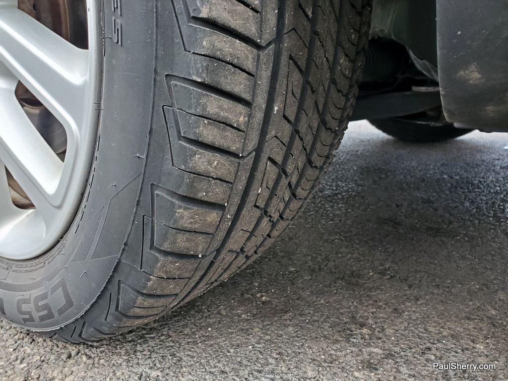 Vehicle image 16 of 42