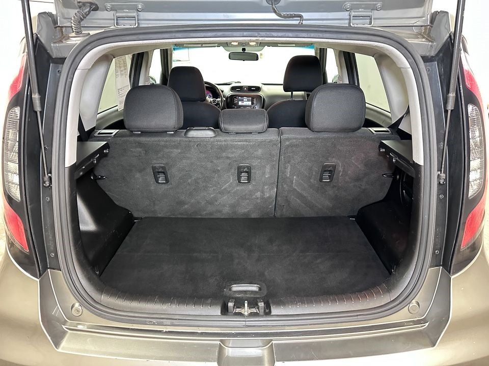 Vehicle image 25 of 56