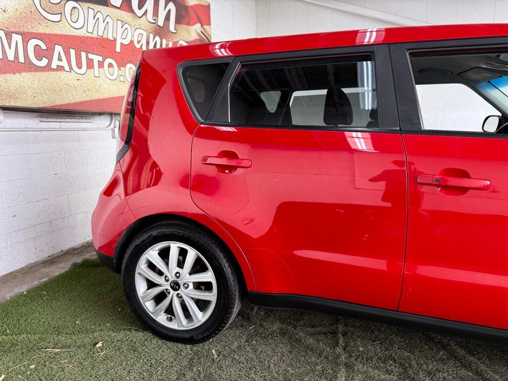Vehicle image 12 of 42