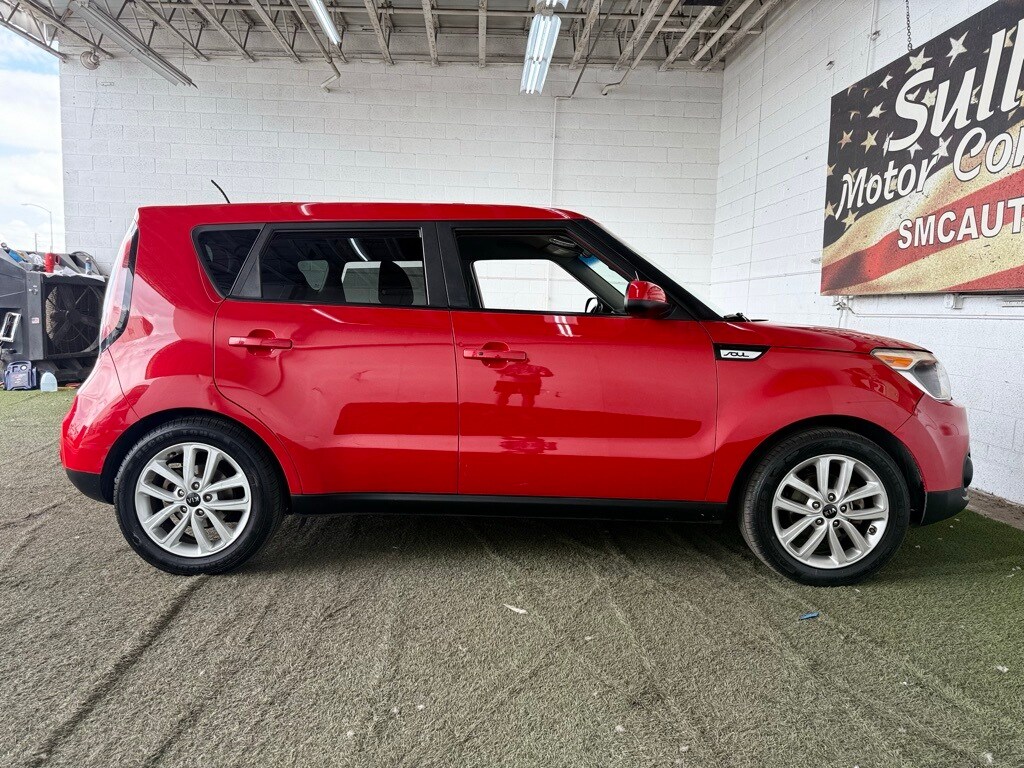 Vehicle image 6 of 42