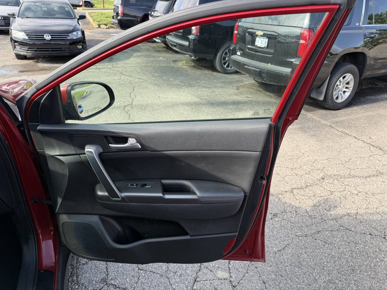 Vehicle image 13 of 24