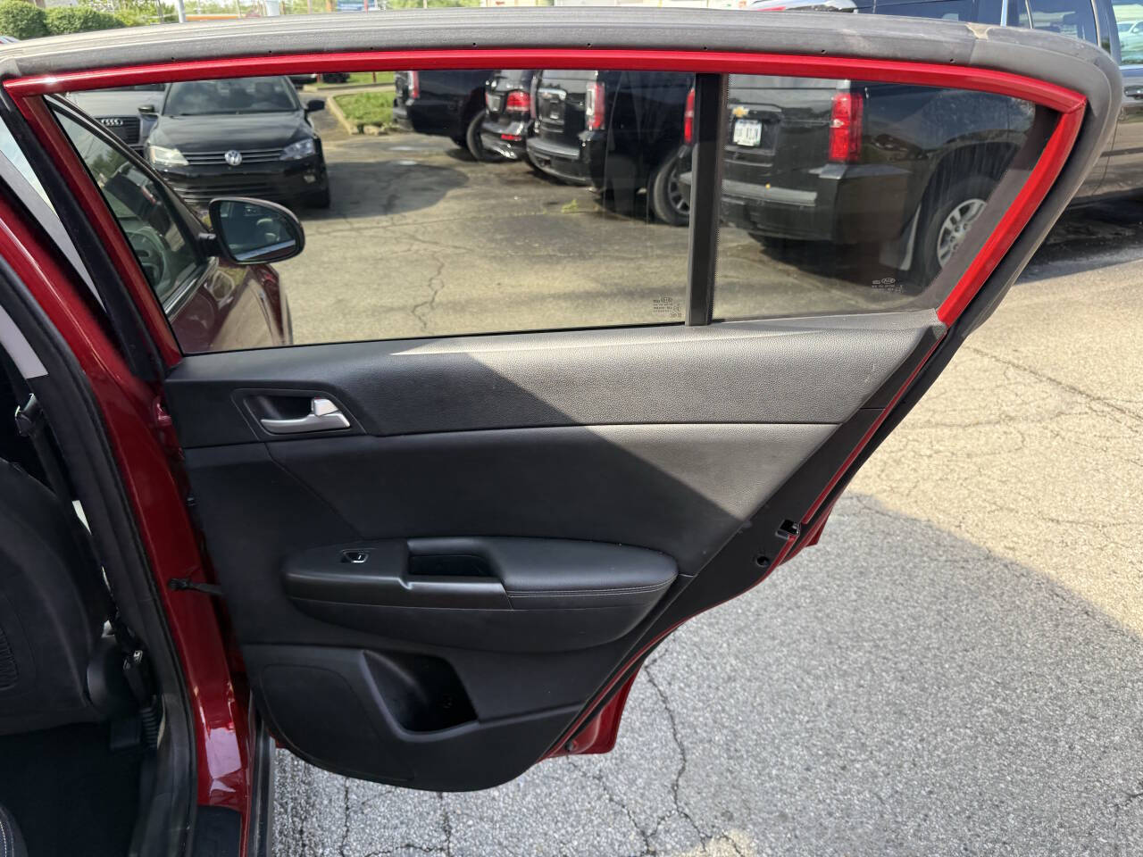 Vehicle image 15 of 24