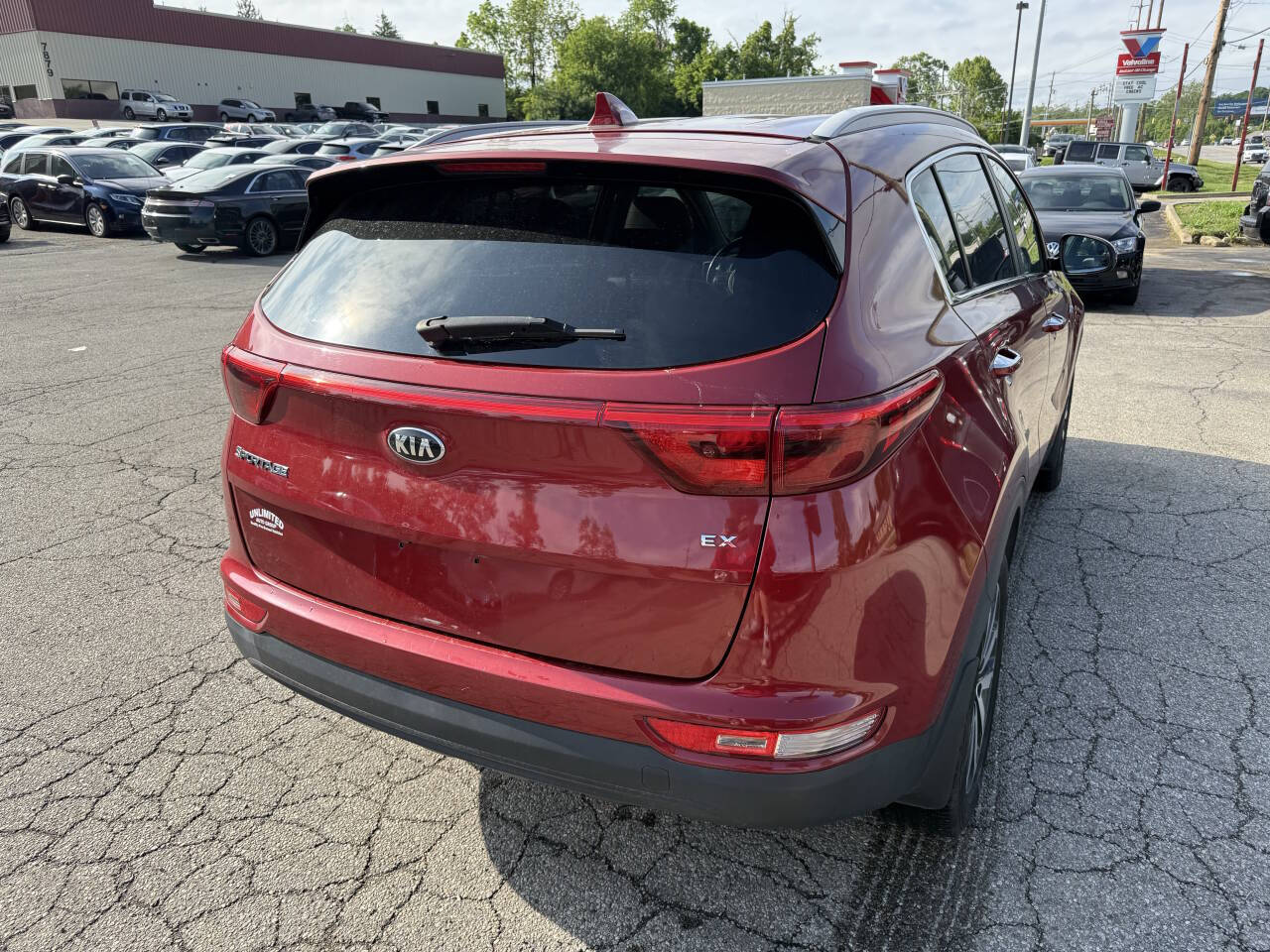 Vehicle image 8 of 24