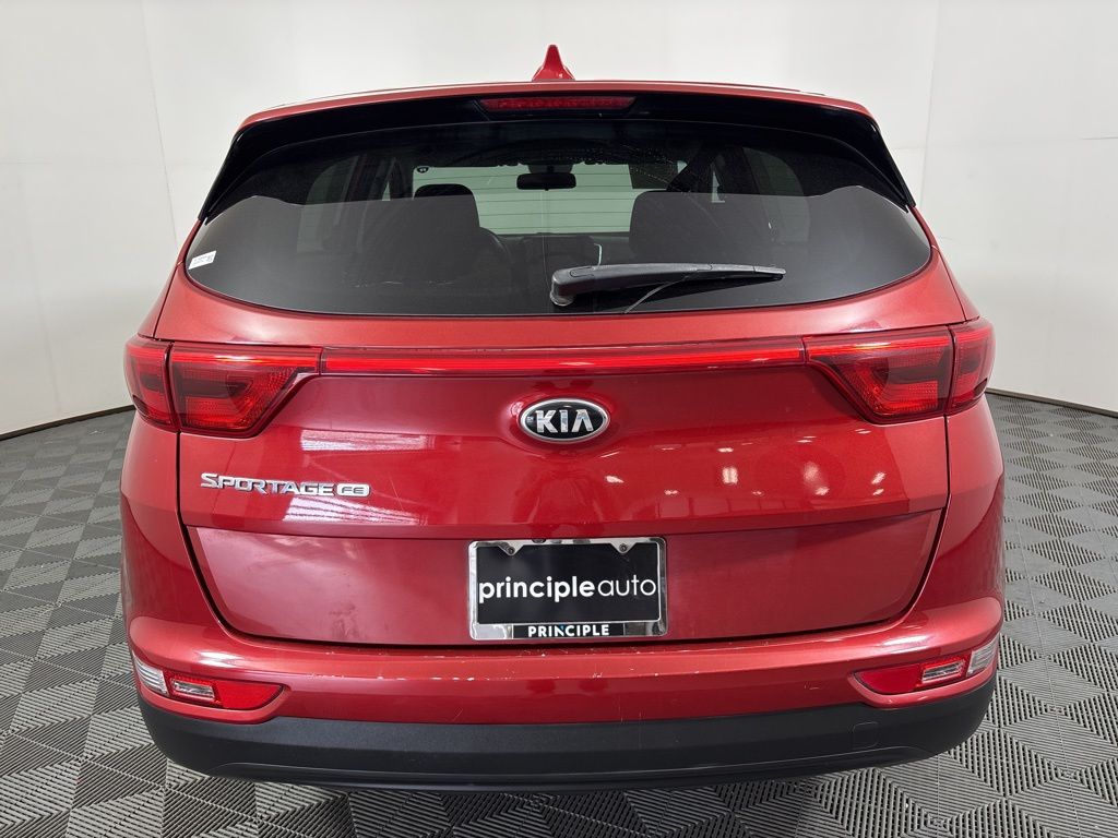 Vehicle image 7 of 31