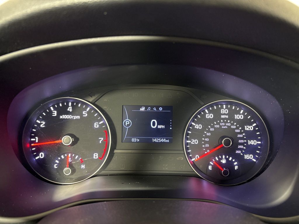 Vehicle image 11 of 31