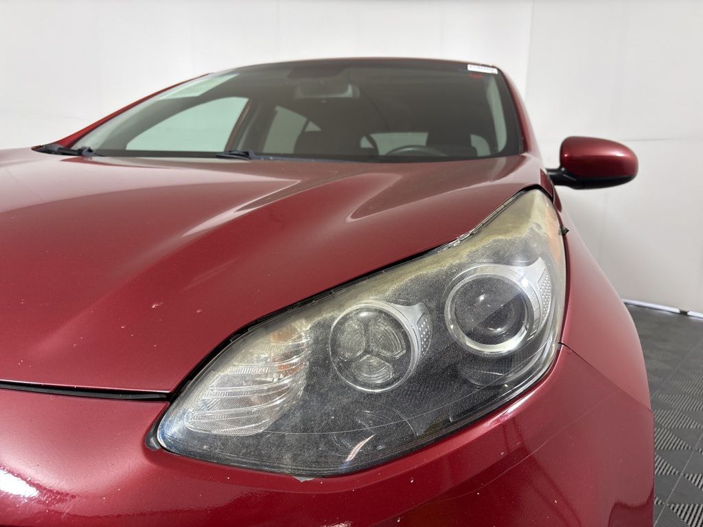 Vehicle image 9 of 31