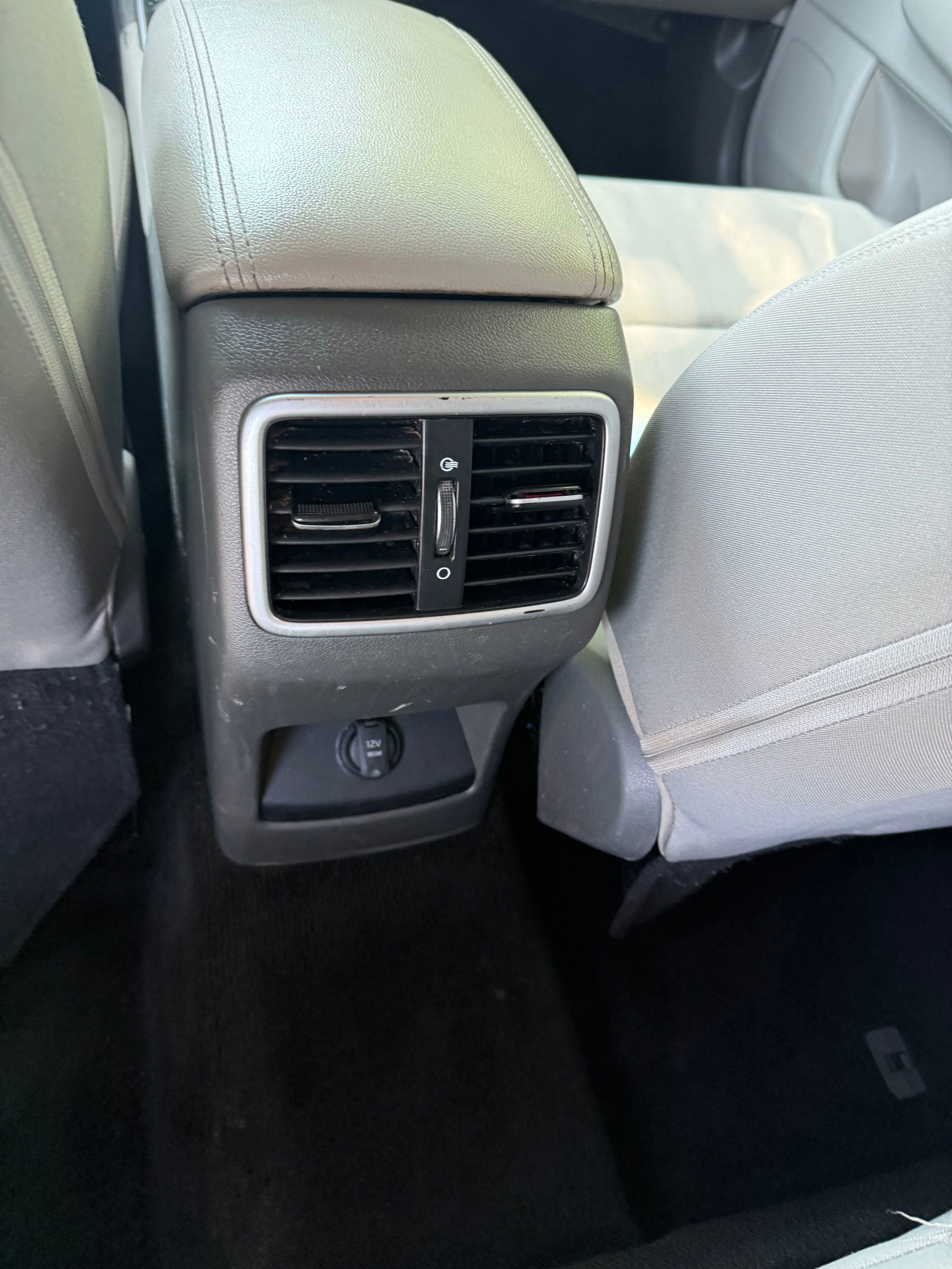 Vehicle image 12 of 24