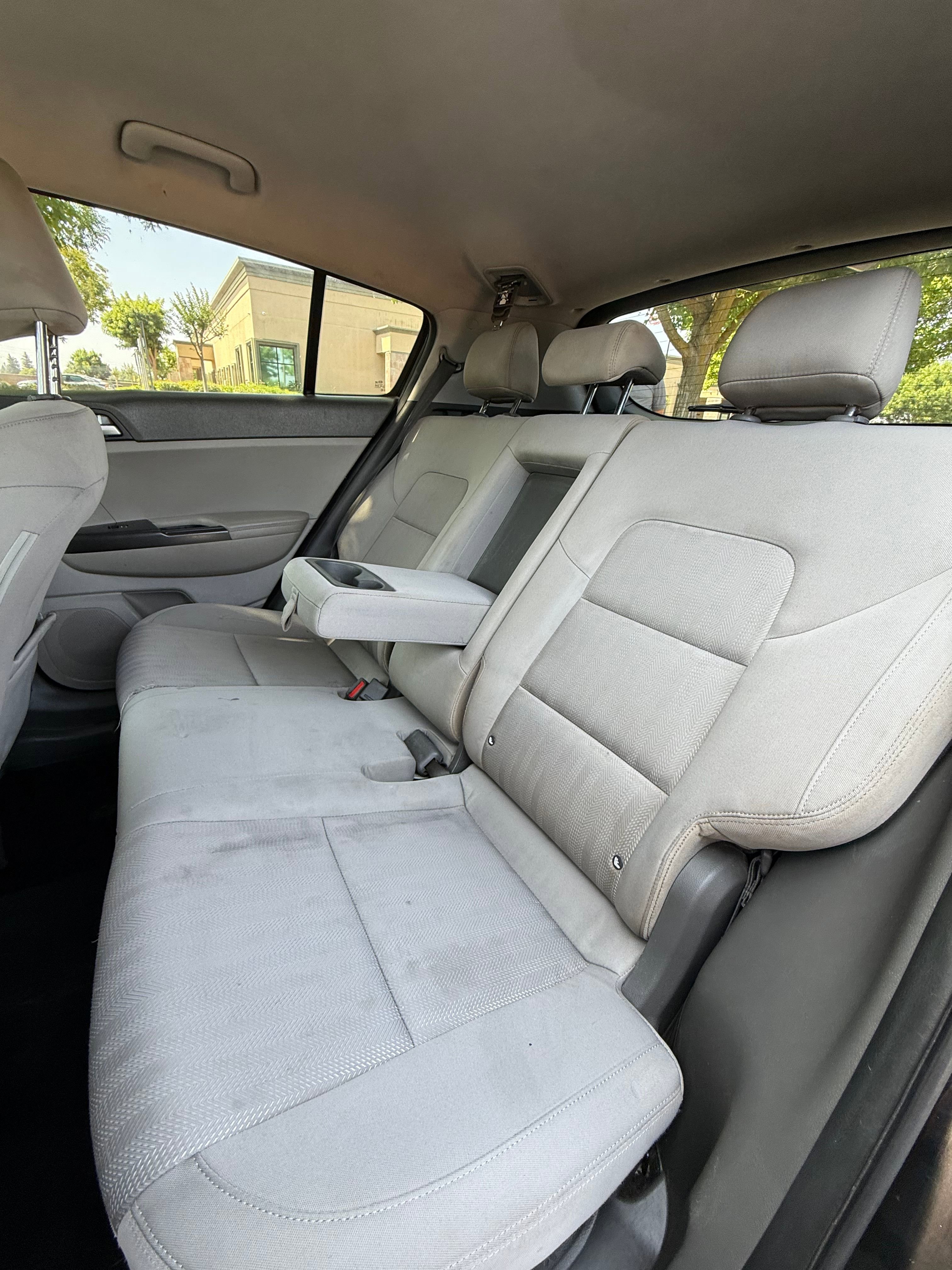 Vehicle image 13 of 24