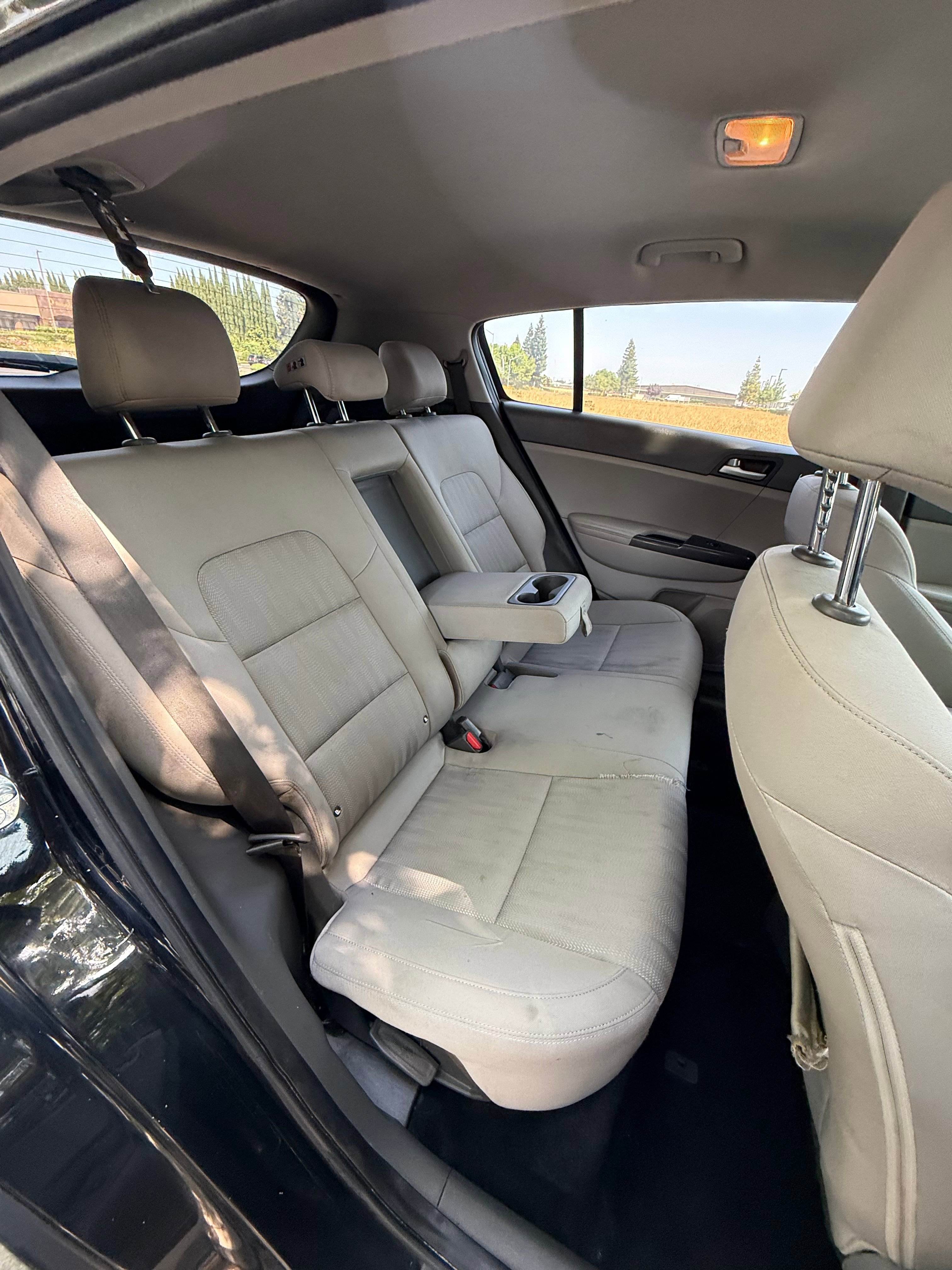 Vehicle image 15 of 24