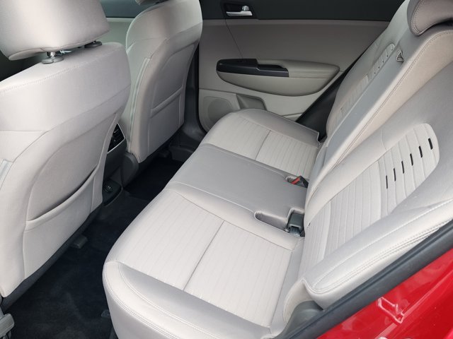 2017 Kia Sportage LX Image 12 of 31