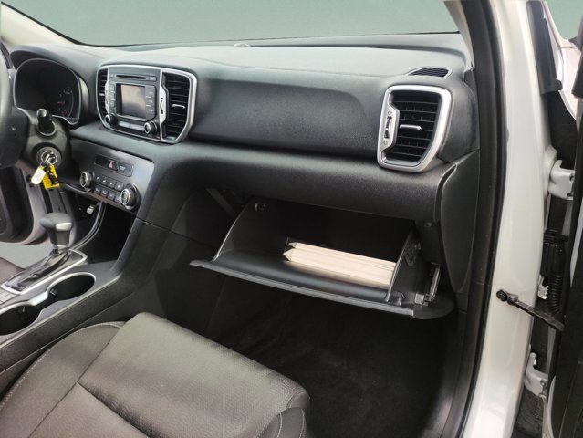 2017 Kia Sportage LX Image 27 of 37