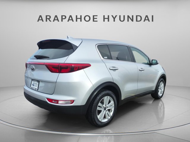 2017 Kia Sportage LX Image 10 of 37