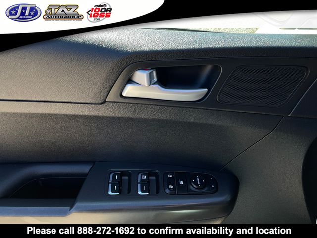 Vehicle image 12 of 22