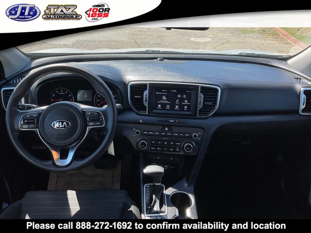 Vehicle image 17 of 22