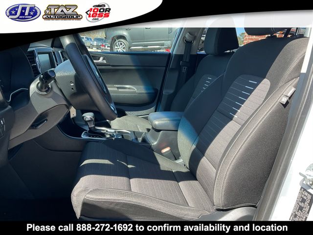 Vehicle image 11 of 22