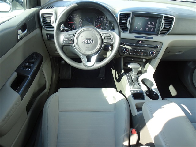 Vehicle image 14 of 24