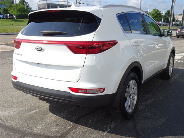 Vehicle image 5 of 24