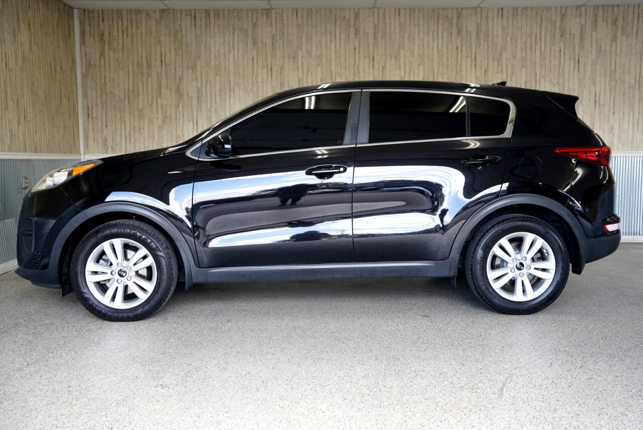 Vehicle image 10 of 35