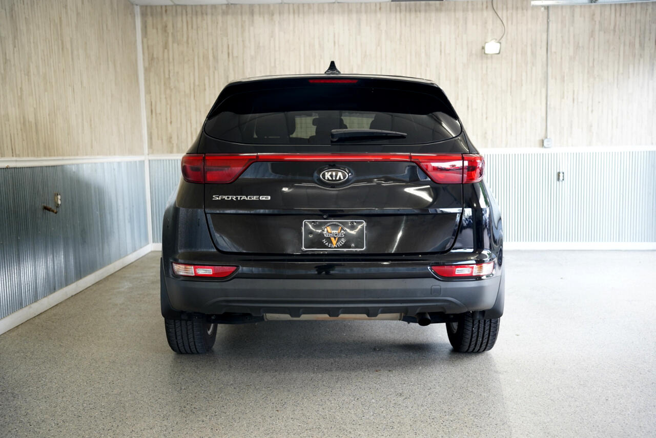 Vehicle image 7 of 35