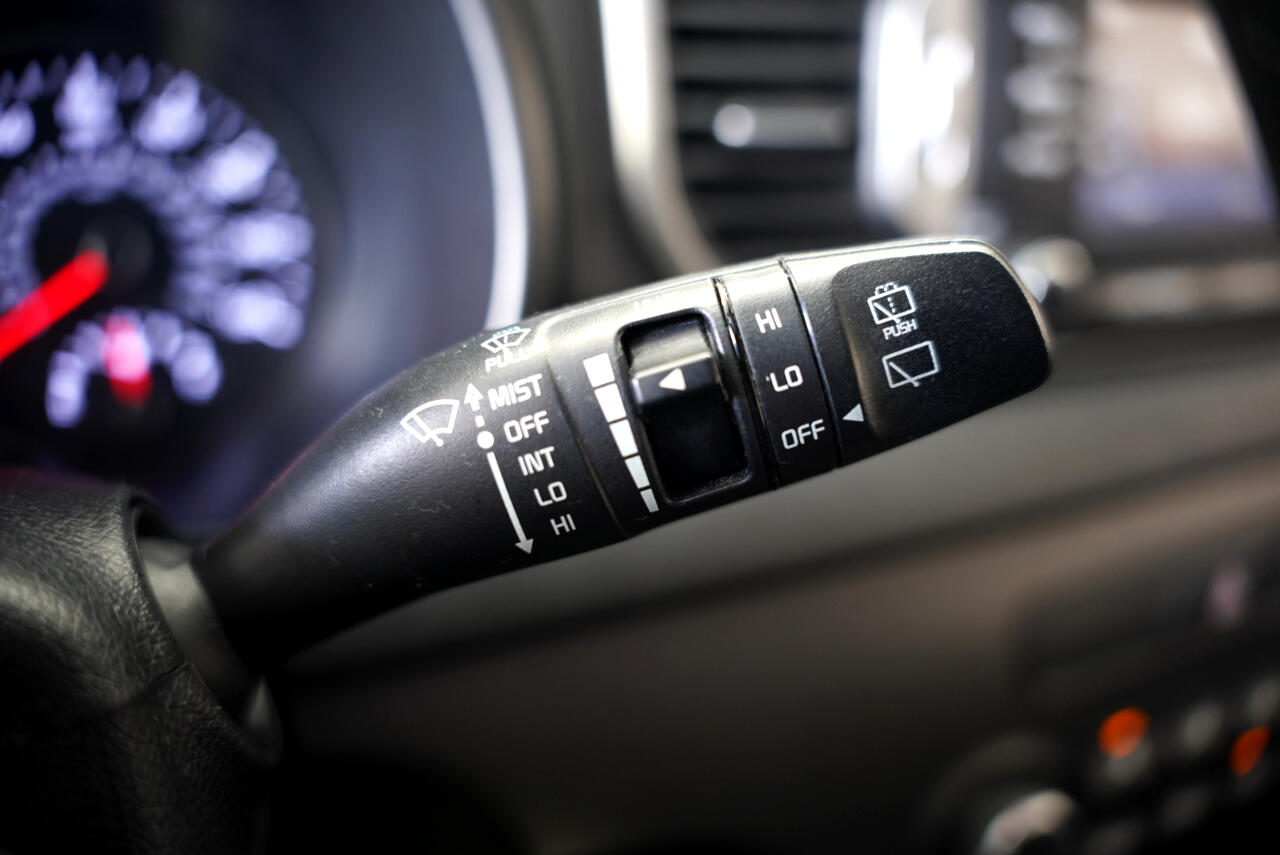 Vehicle image 15 of 35
