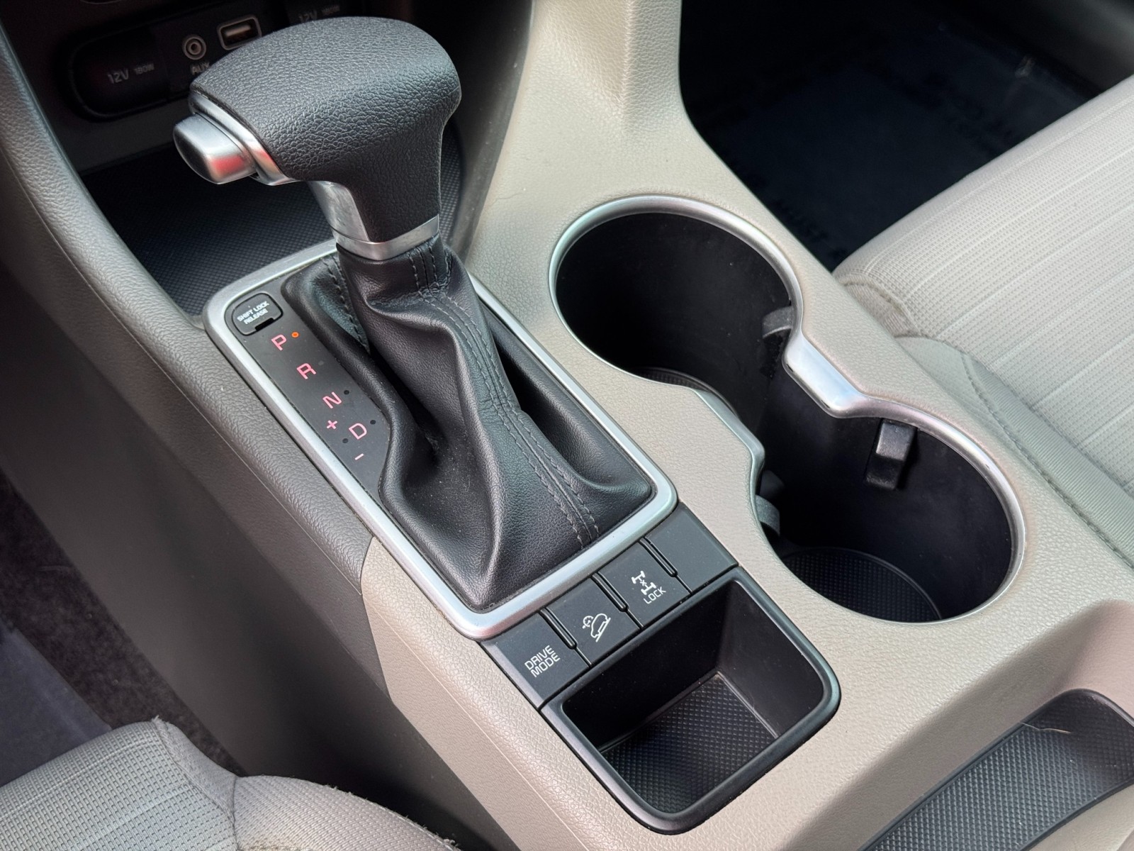 Vehicle image 36 of 45