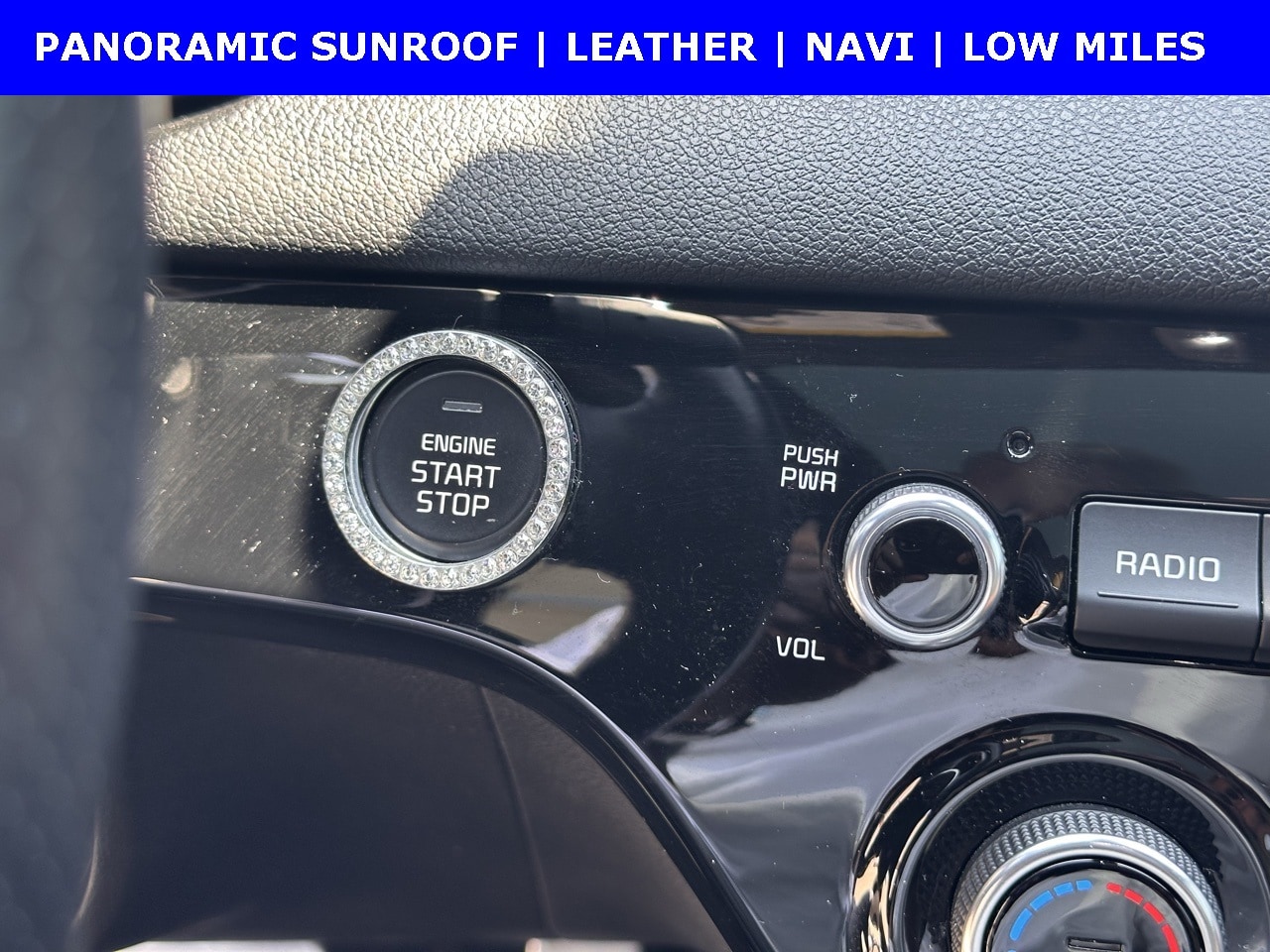 Vehicle image 15 of 30