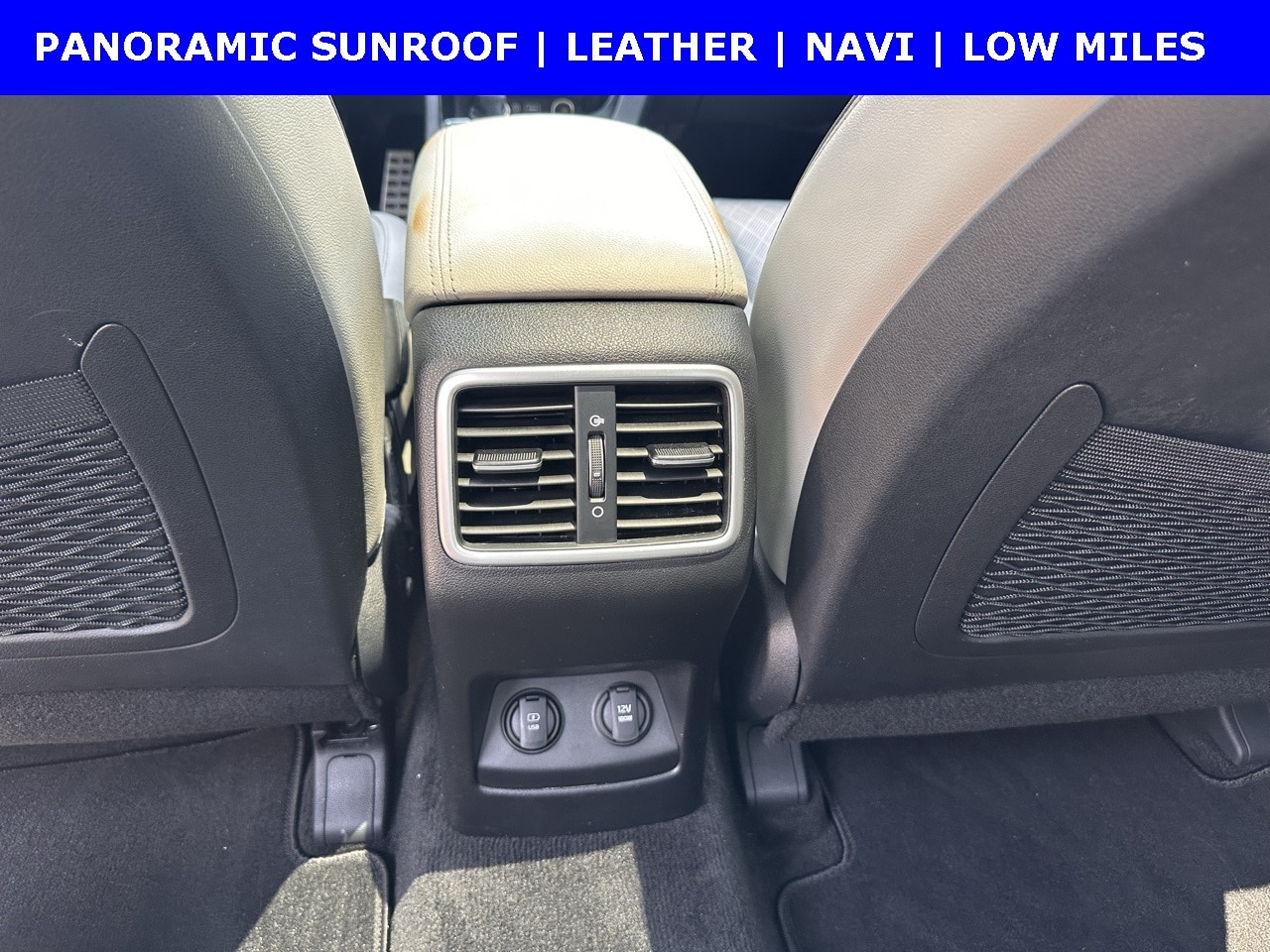 Vehicle image 18 of 30