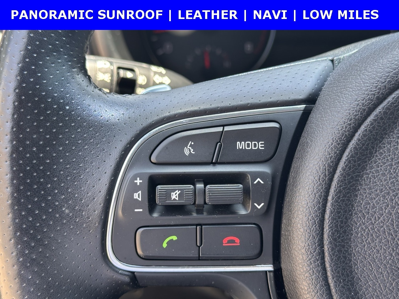 Vehicle image 22 of 30