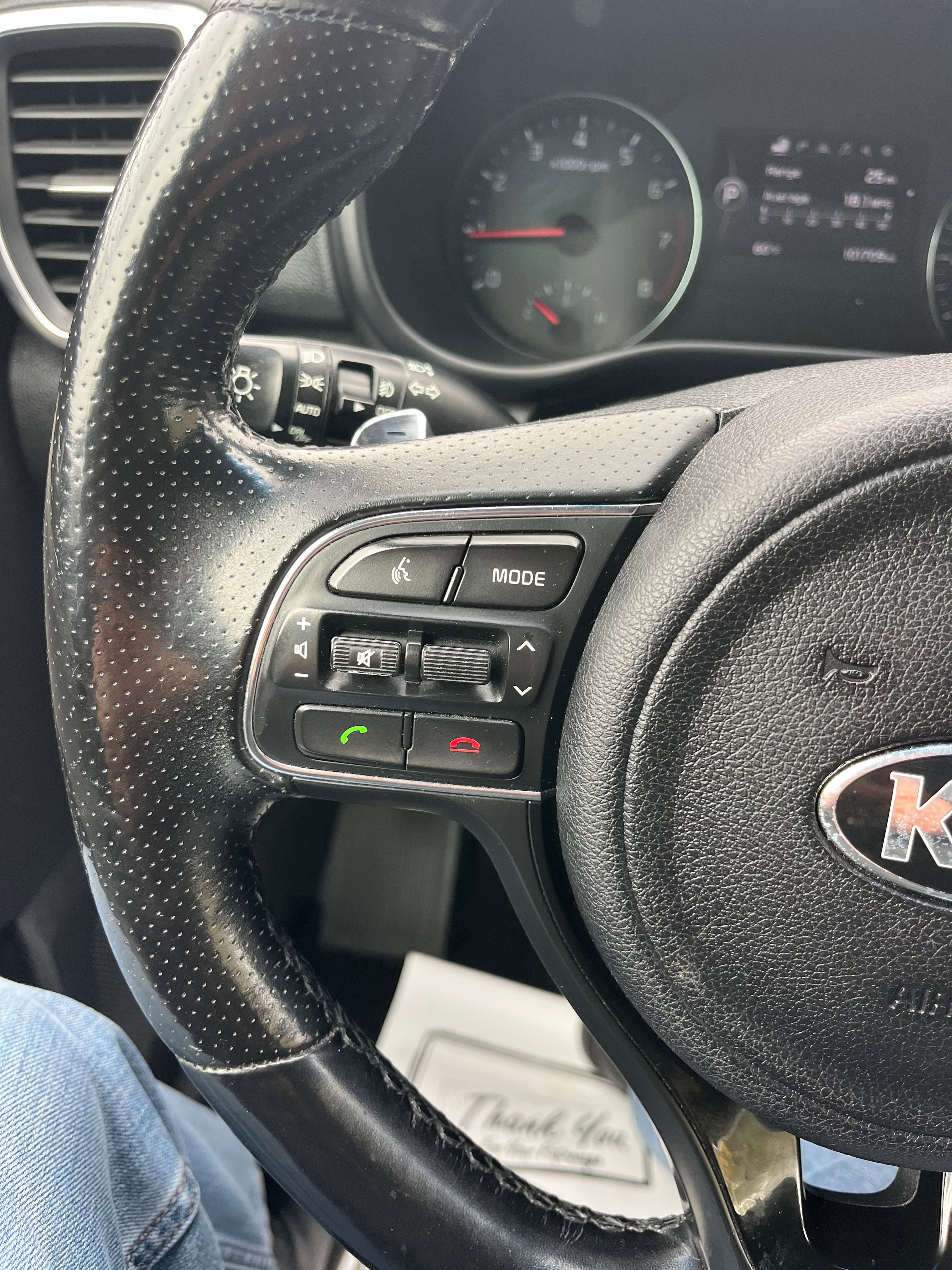 Vehicle image 53 of 70
