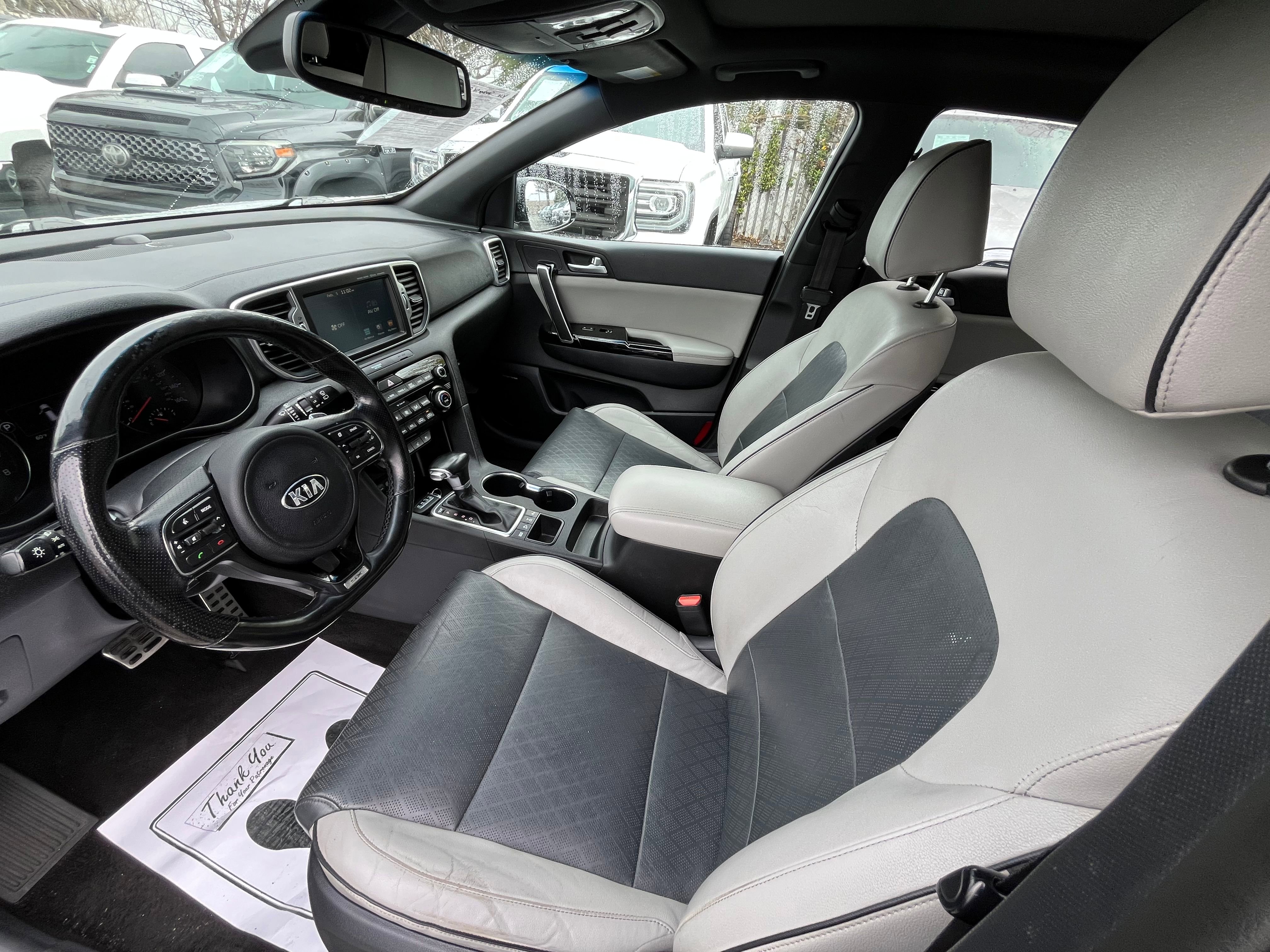 Vehicle image 41 of 70