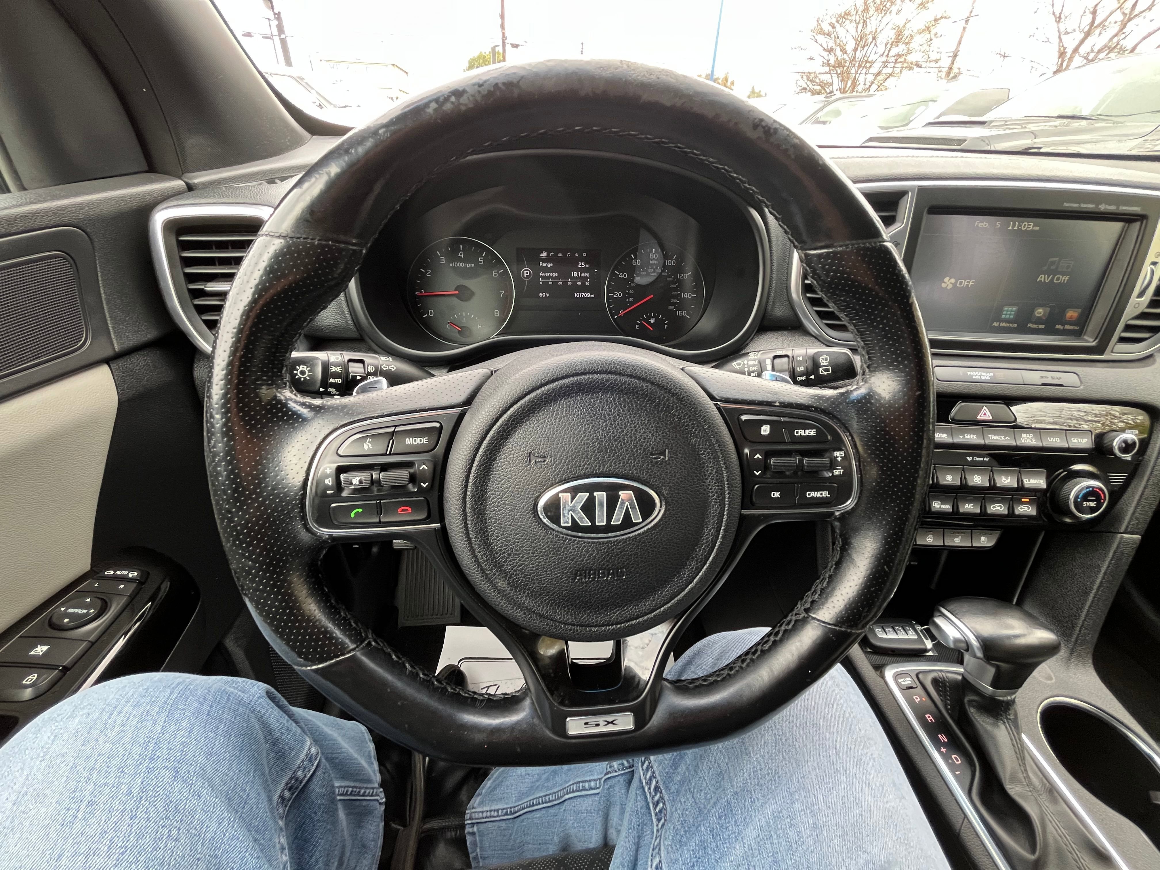 Vehicle image 42 of 70