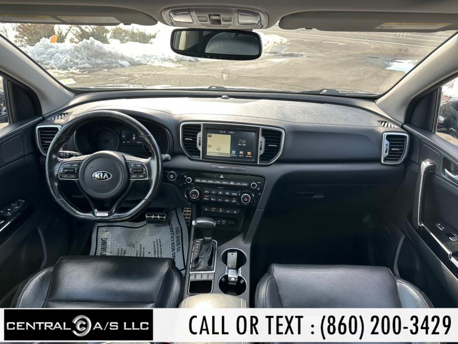 Vehicle image 27 of 51
