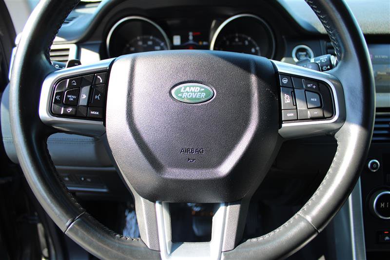 Vehicle image 9 of 16