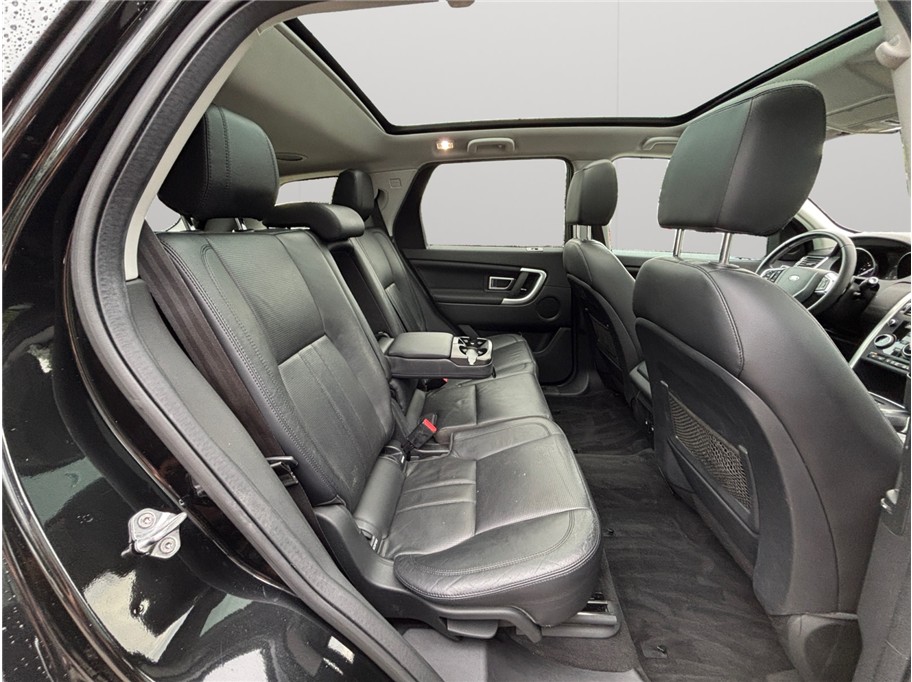 Vehicle image 16 of 51