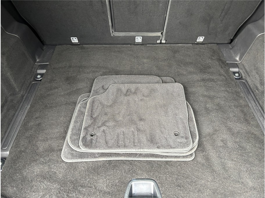 Vehicle image 13 of 51