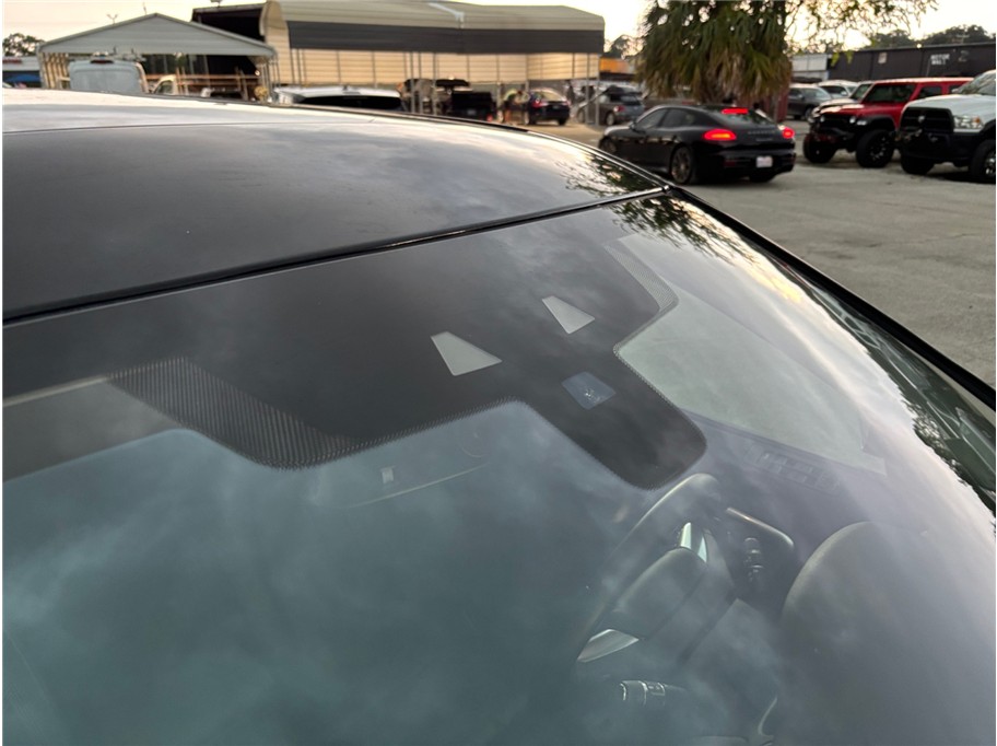 Vehicle image 21 of 51