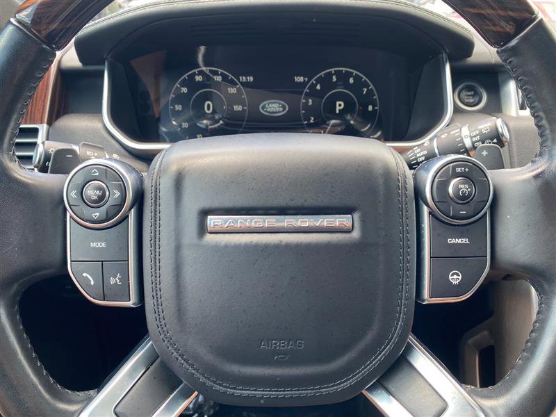 Vehicle image 18 of 24