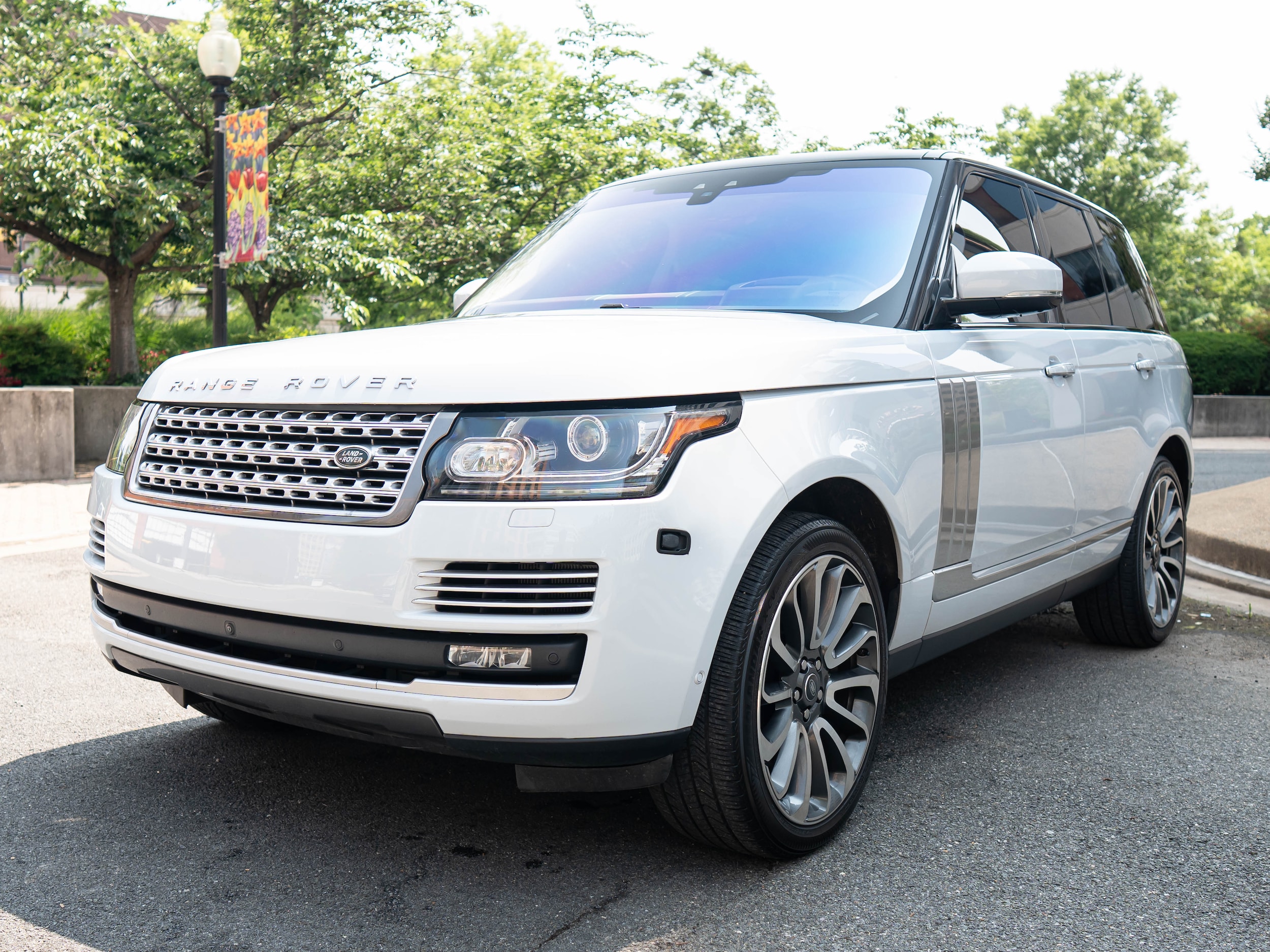 Vehicle image 1 of 64
