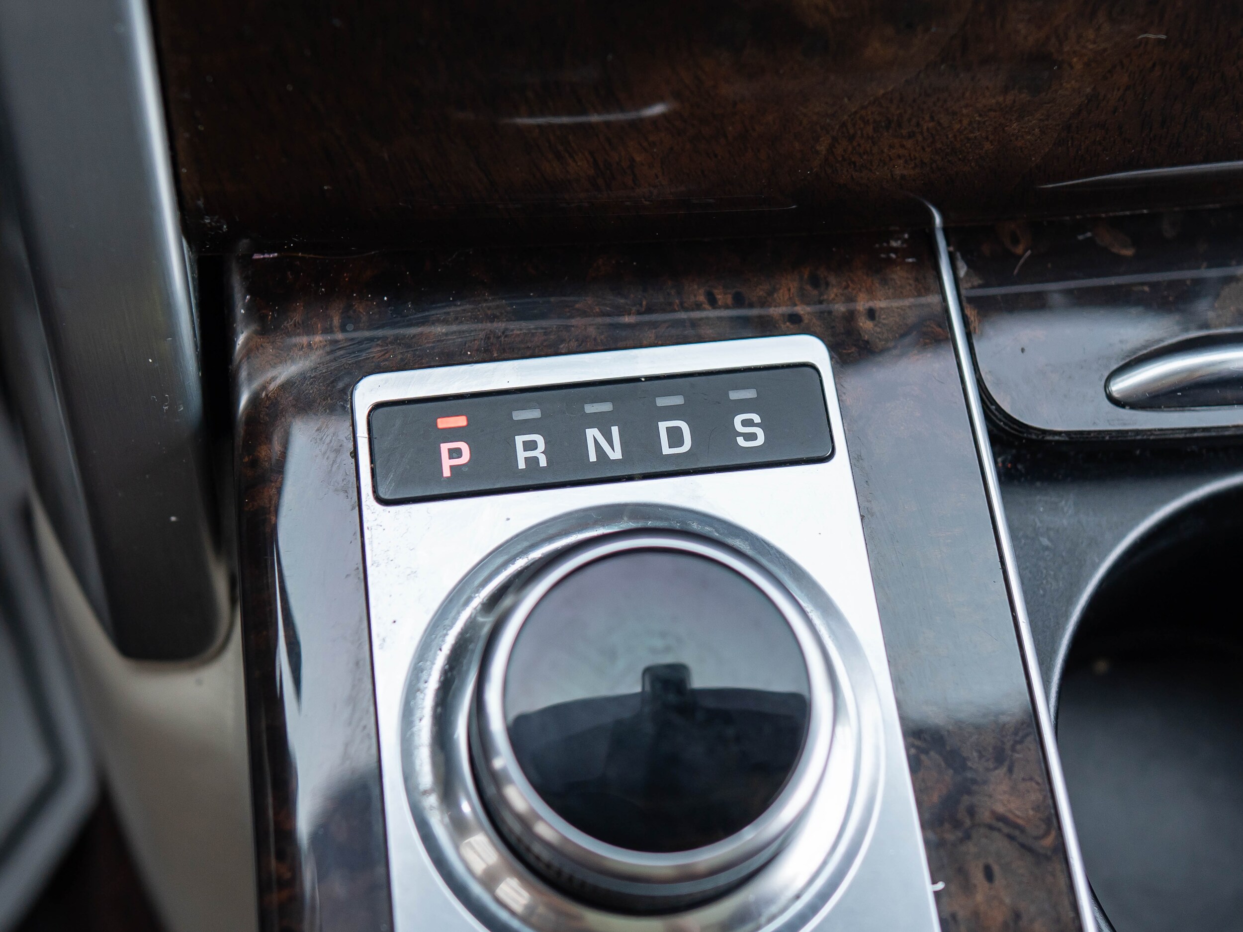 Vehicle image 41 of 64