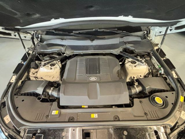 Vehicle image 41 of 45