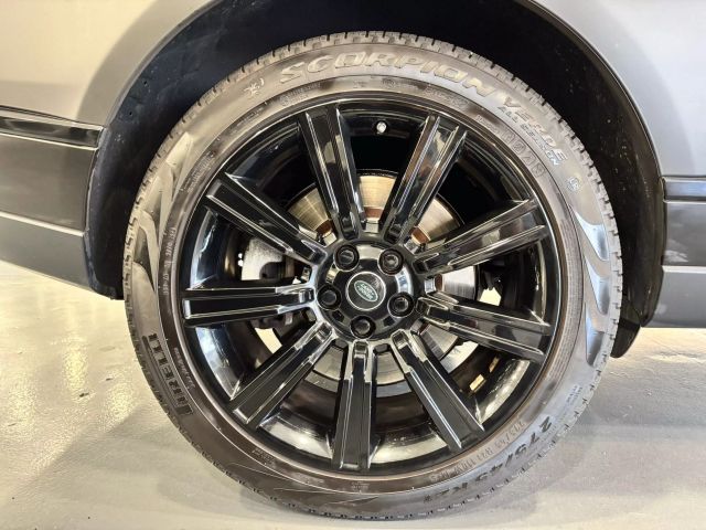Vehicle image 44 of 45