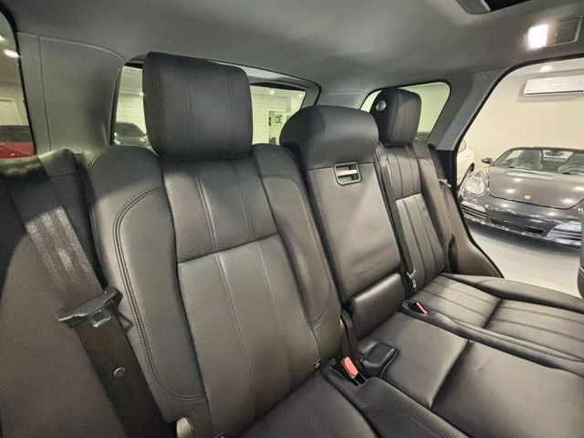 Vehicle image 16 of 45