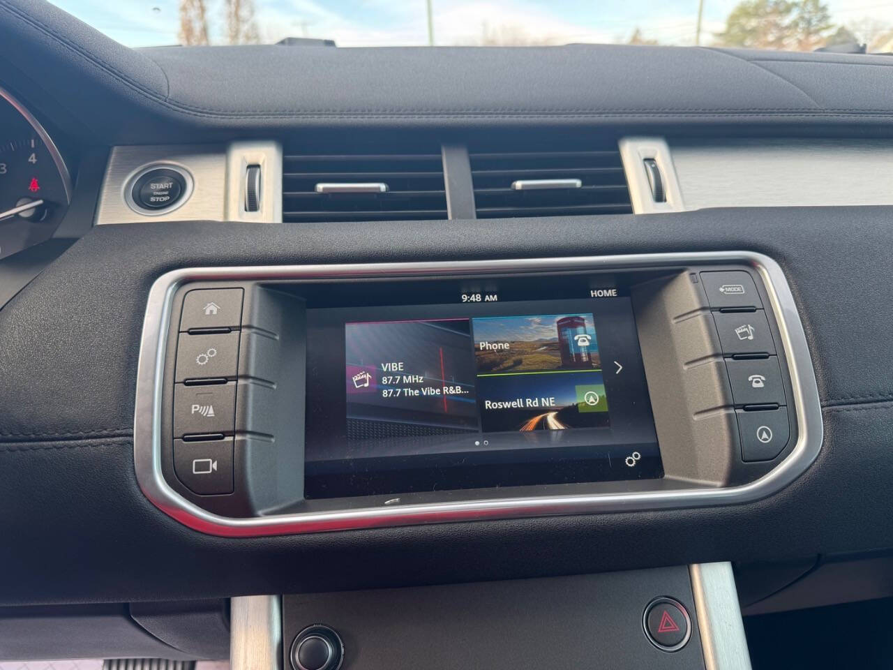 2017 Land Rover Range Rover Evoque Image 21 of 28