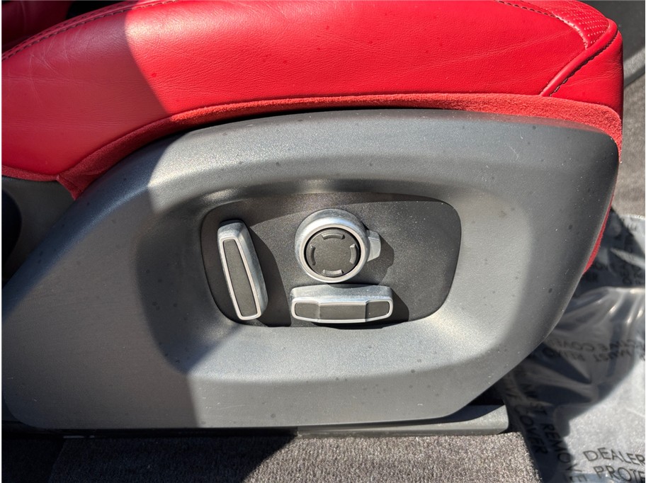 Vehicle image 36 of 57