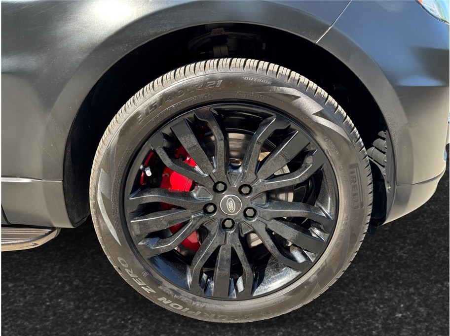 Vehicle image 10 of 57